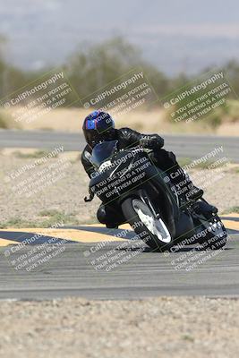 media/Oct-02-2025-Racers Edge (Thu) [[2c91cb6ab3]]/2-A Group/Session 3-Turn 7 (1130am)/